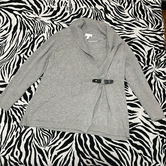 Charter club grey long sleeved faux leather buckle cardigan size 1x - Picture 2 of 10